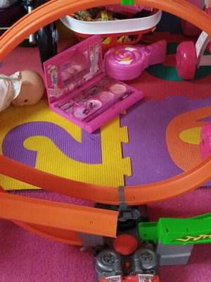 Hot Wheels Super Loop Raceway (FCF18) like new