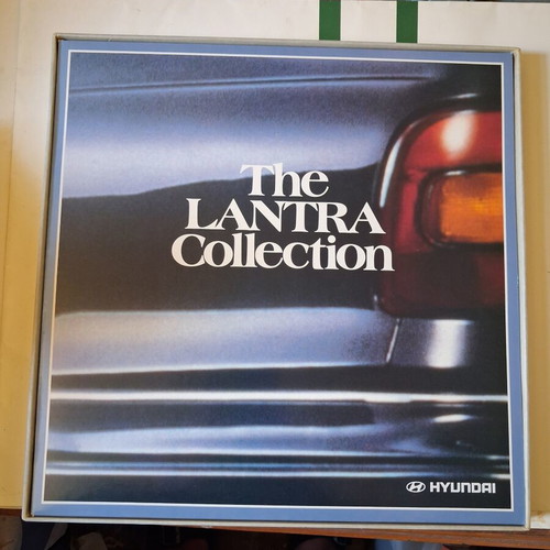 Hyundai The Best Seller Collection box set with 4 LP vinyl records like new