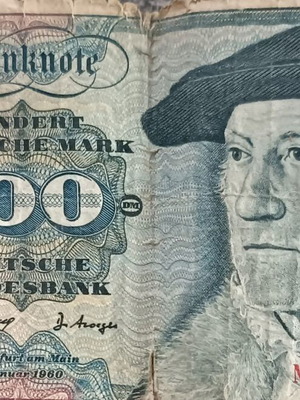 Deutche Mark 100 and 10 used banknotes