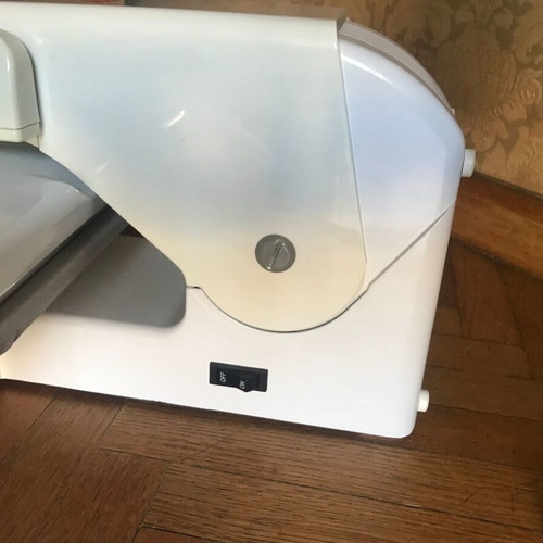 Singer ESP2 Steam Ironing Press like new
