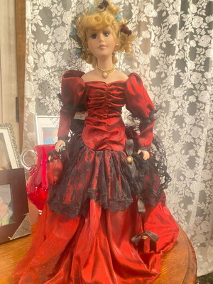 Porcelain doll like new