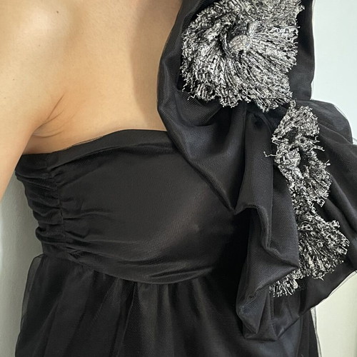Derercuny Statement Halter Top Like New, Black, Beaded