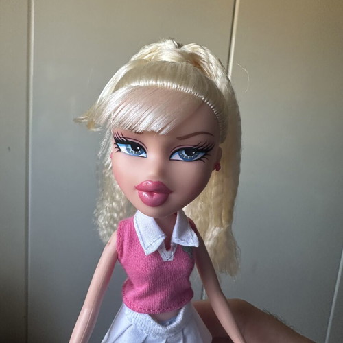 Bratz Sportz Cloe doll