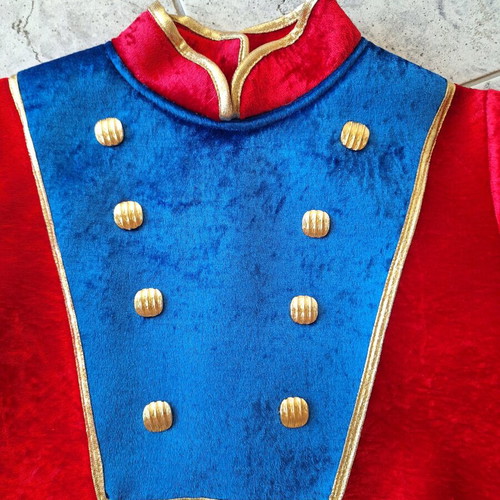 Children's tin soldier costume like new, size 6 (4-6 years)