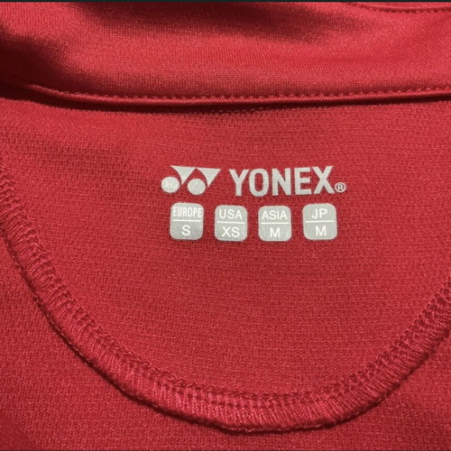 Yonex red polo shirt new, size S