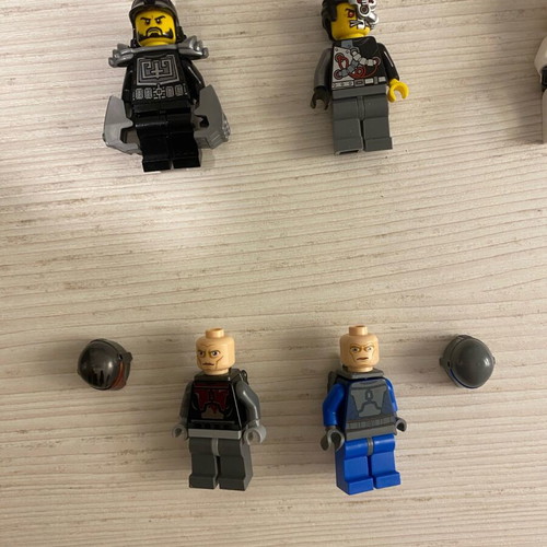 Lego Ninjako and Star Wars figures used