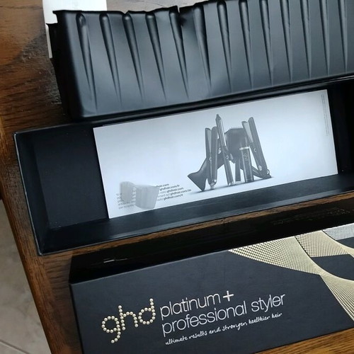 ghd Platinum ισιωτική μαλλιών και για μπούκλες μεταχειρισμένη με πρόβλημα