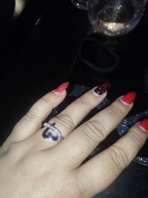 Silver 925 Heart-Shaped Ring with Zirconia like new