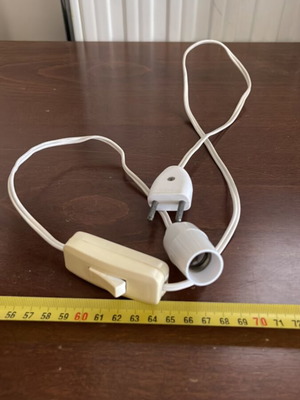 Cable with switch and E14 socket used, 90cm length