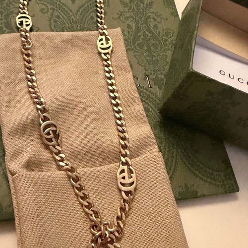 Gucci Interlocking G Gold-Tone Chain Necklace new with box