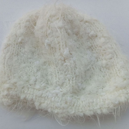 Azadé enfant knitted baby hat like new, winter, cream