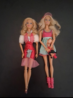 Barbie Fashionistas 2009 dolls, 100 poses
