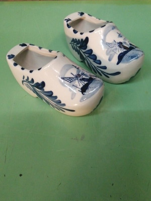 Dutch porcelain miniature shoes handmade like new