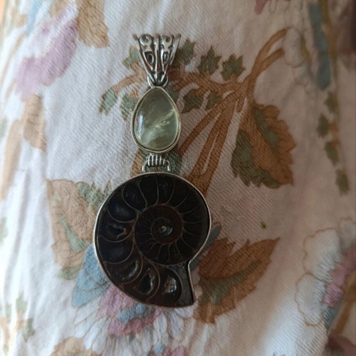 Pendant with ammonite and moonstone like new