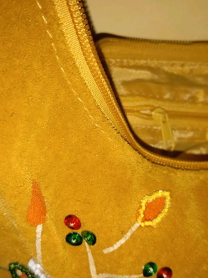 Castrine shoulder bags