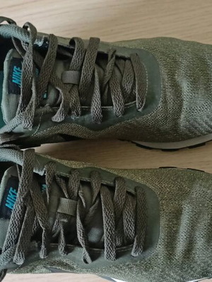 nike men's 42