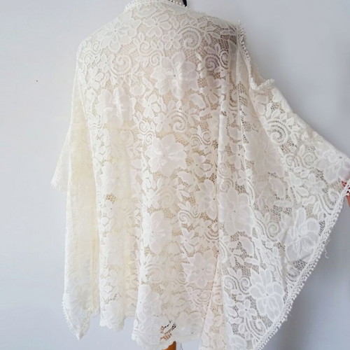 Kaftani oversized lace beachwear new, one size