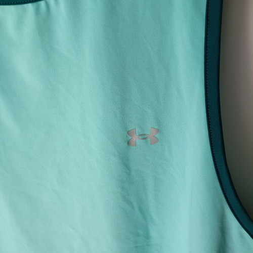 Under Armour women's sports shirt like new, size XL, blue