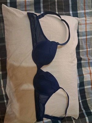 Σουτιέν navy blue μέγεθος 70C σαν καινούργιο
