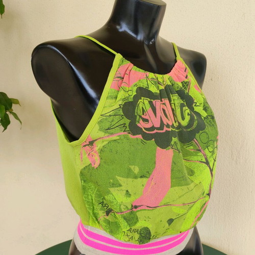 Vintage Y2K mesh crop top like new, multicolor