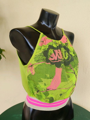 Vintage Y2K mesh crop top like new, multicolor