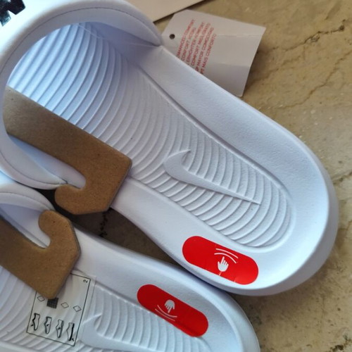 Nike Soft slippers new, size 39, white
