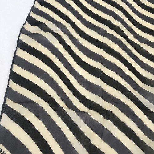 Giorgio Armani Le Collezioni striped silk scarf like new