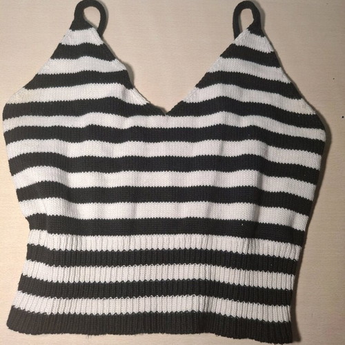 Knitted top with thirty stripes pin up like new, size M