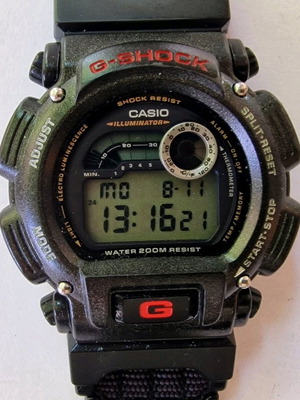 Casio G Shock vintage σε άριστη κατάσταση με γνήσιο λουράκι