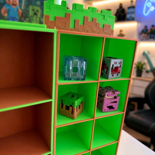 Minecraft Kinder Joy & Funko Pop Display Shelf like new