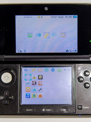 Nintendo 3DS μαύρη φορητή κονσόλα σαν καινούργιο