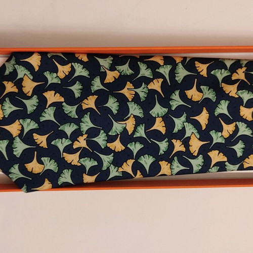 Hermes silk tie like new, blue vintage with box