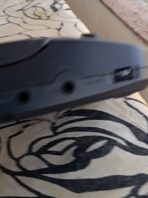 Sanyo disk player used, missing battery cover