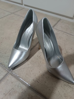 Silver high heel pumps size 38, like new, 12 cm heel