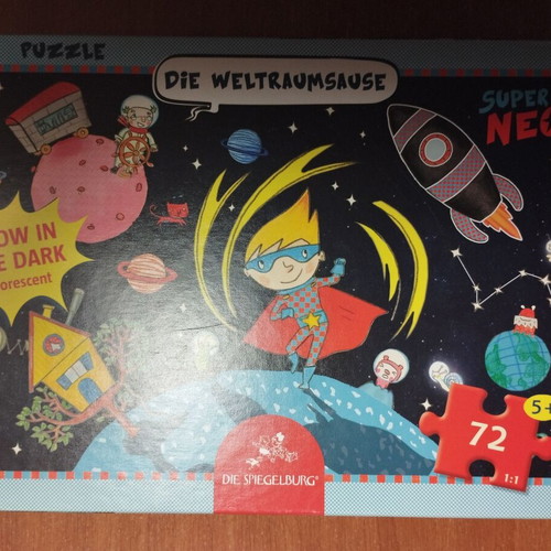 Super Neo puzzle 72 pieces like new, glow in the dark, German made