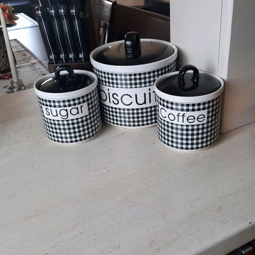 Set of clay containers like new with airtight silicone seal