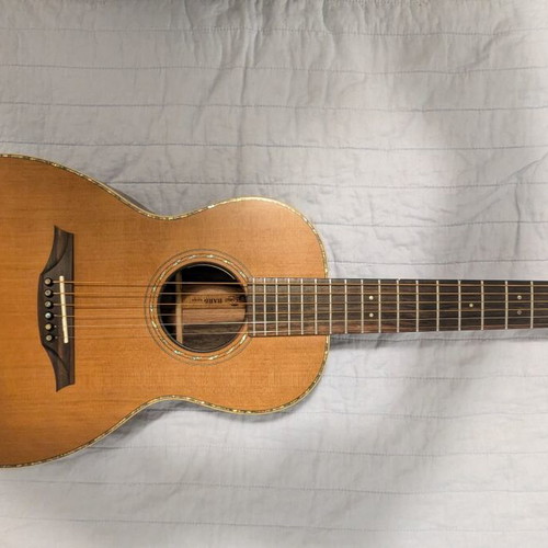 Bromo BAR6 Parlor acoustic guitar like new with LR Baggs Anthem