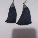 Dangling earrings like new, black