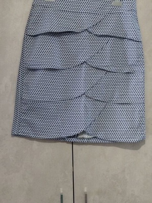Skirt size L new