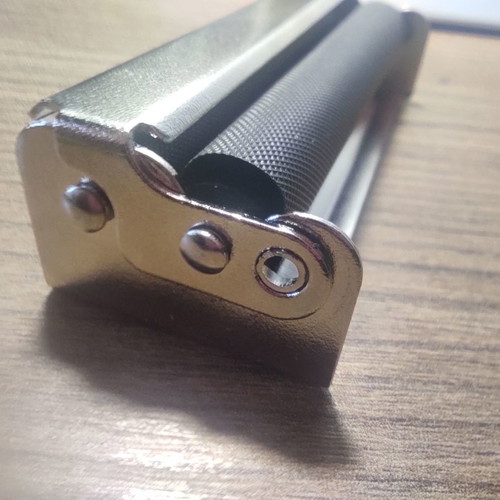 Cigarette roller new, easy to use