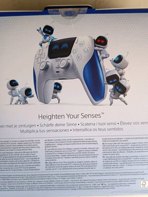 DualSense Astro Bot Limited Edition PS5 controller new, sealed