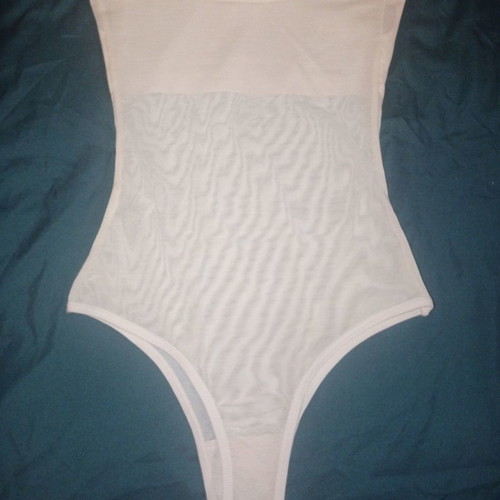 Strapless shapewear bodysuit new beige XS