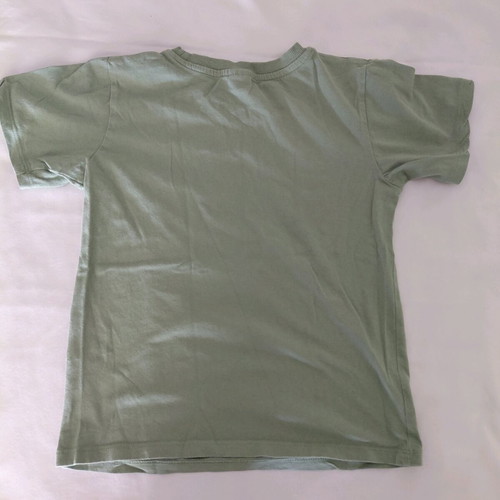 T-shirt for boy like new, pistachio/khaki, 6 years old