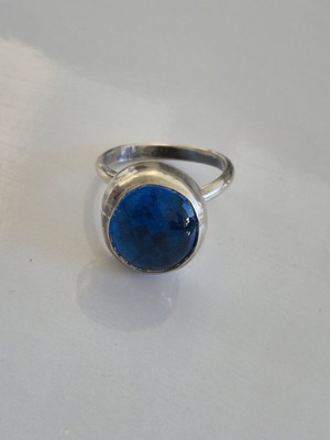 Set of rings used with opening shank, blue and silver