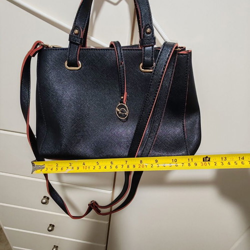 Carpisa shoulder bag like new