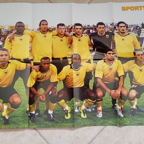 Sporty collectible posters pack of 3, like new, world football legends