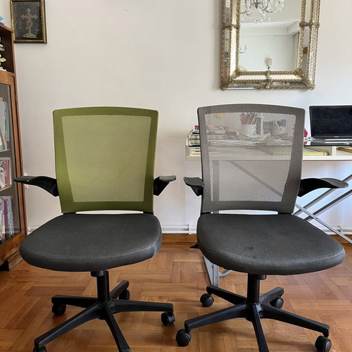@Work Office Chairs pack of 2 used, mesh back, adjustable height