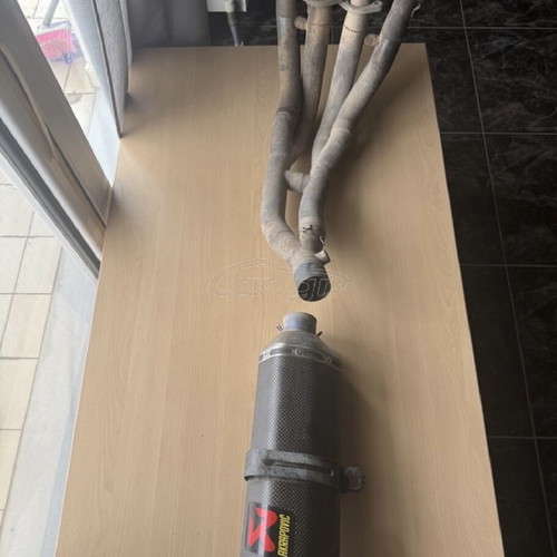Akrapovic full exhaust used for Yamaha R6