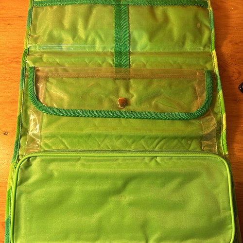 Samlee Neseser Case Like New