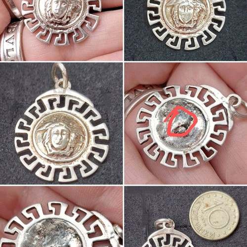 Висулка Versace с горгоната, сребърна 925, употребявана